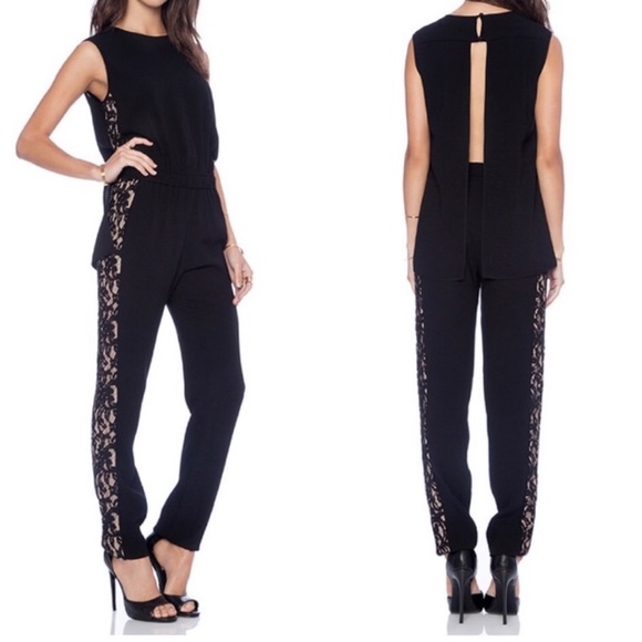 BCBG cape style jumpsuit - Picture 2 of 7